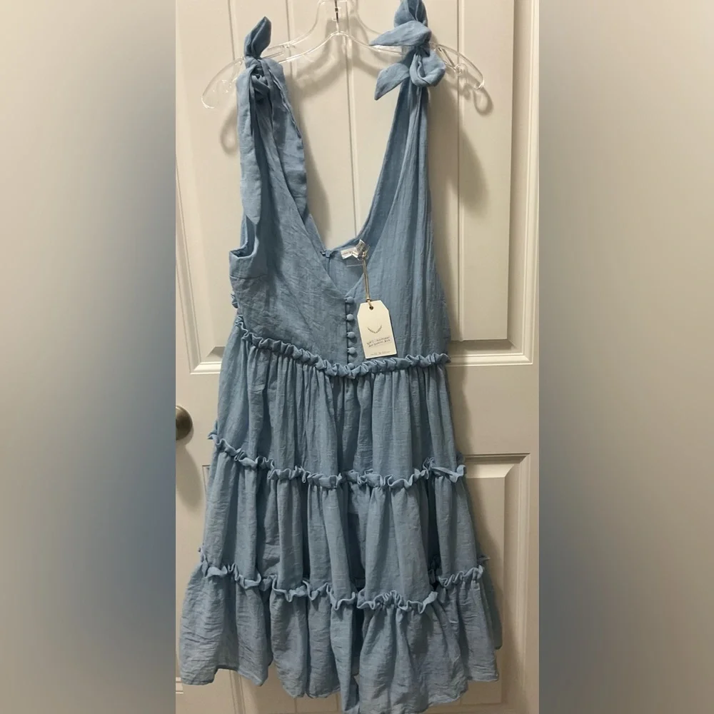 Free the Roses NWT Tiered Tie Shoulder Dress | M - Picture 3 of 9
